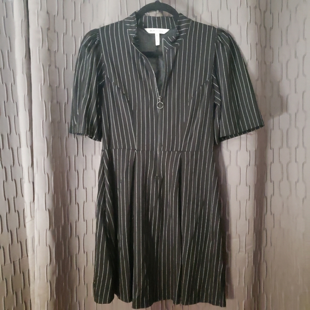 Black BCBG, zip front dress with white pinstripes